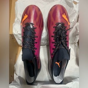 Puma Ultra FG/AG Soccer Cleats. Men’s Size 9.5